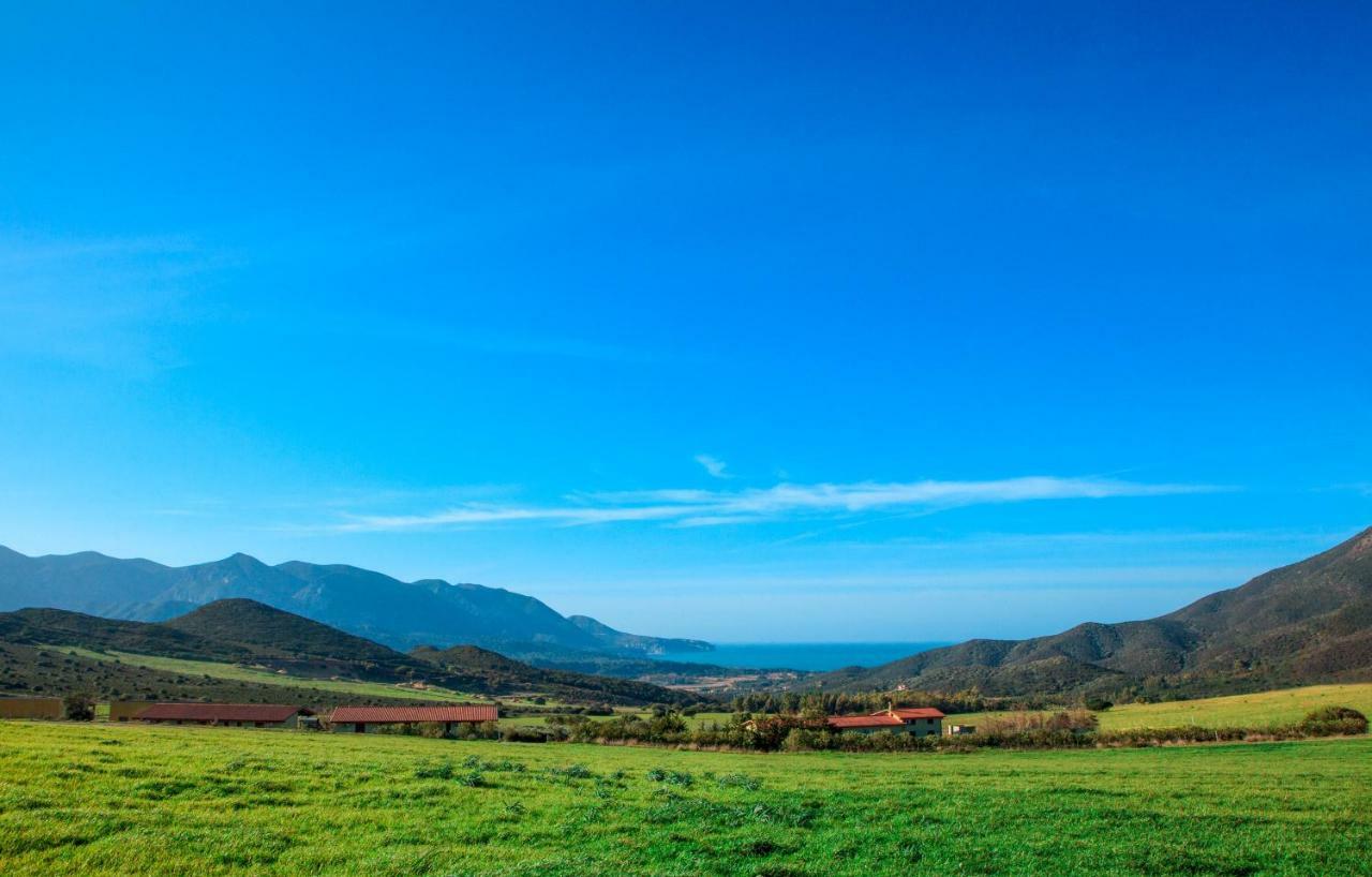 Agriturismo Il Ginepro Fluminimaggiore Bagian luar foto